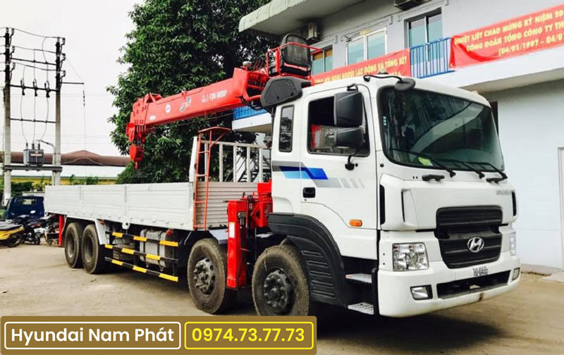 Xe Tải Hyundai HD320 4 Chân Gắn Cẩu 12 Tấn Atom 1205
